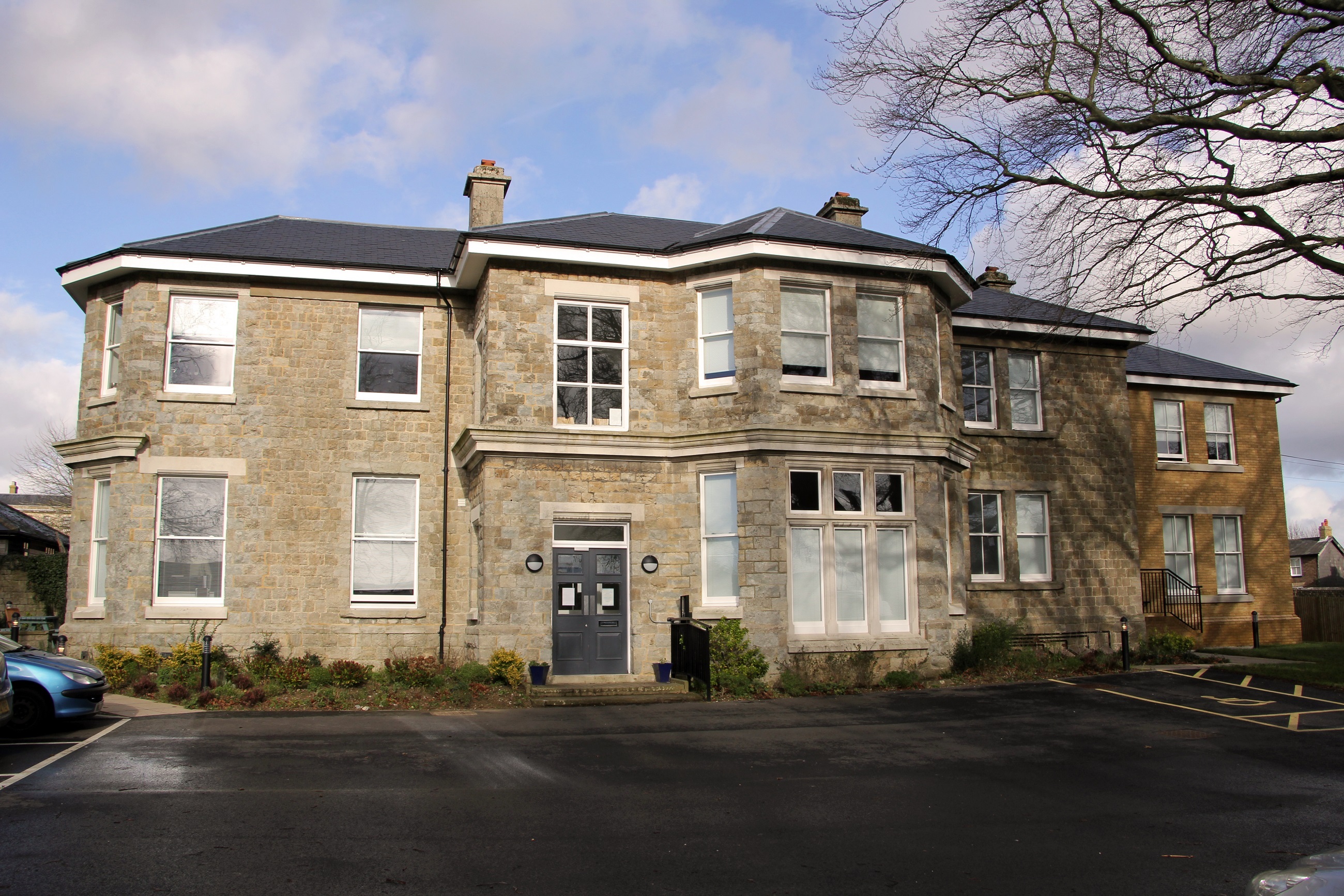 St Andrews Front 2018 Web